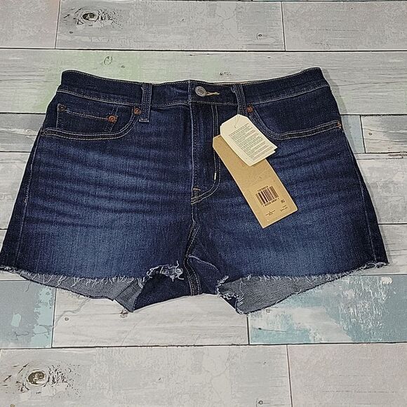 Levi's High-Rise Jean Shorts NWT sz 28 - Picture 1 of 4